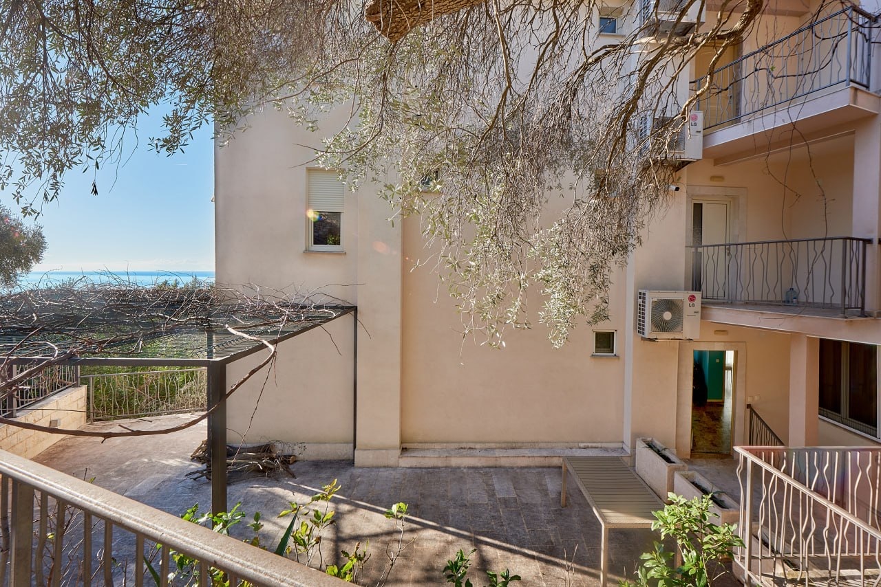 Piso en Sveti Stefan, Montenegro, 207 m² - imagen 3