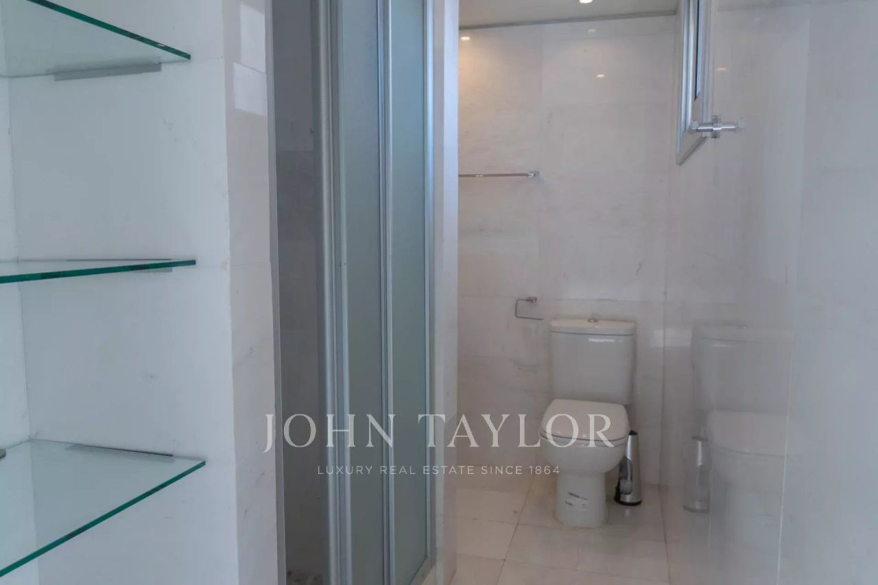 Penthouse in Germasogeia, Cyprus, 160 m² - picture 13