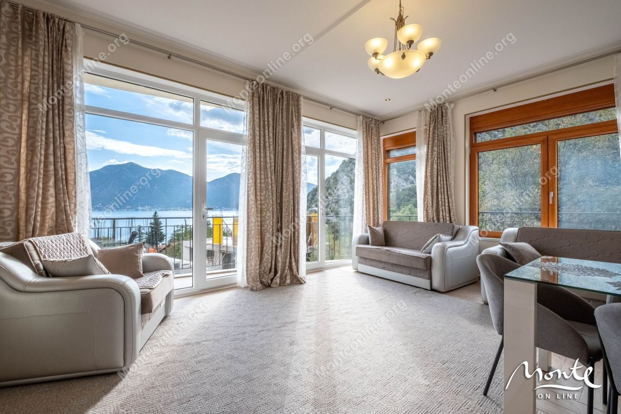 Apartment in Orahovac, Montenegro, 104 m² - picture 11