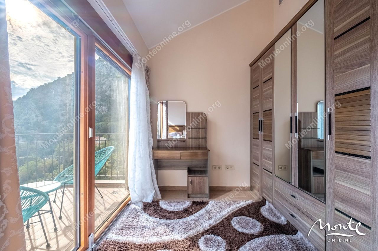 Apartment in Orahovac, Montenegro, 104 m² - picture 19