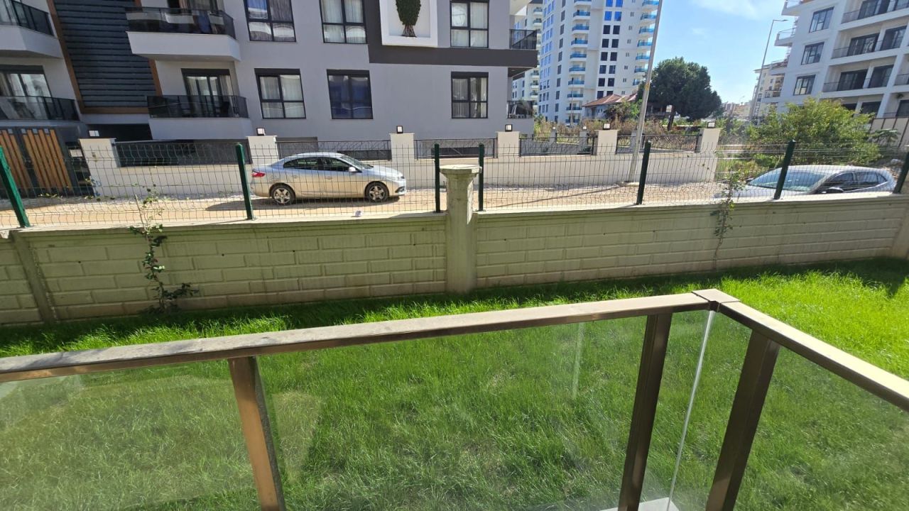 Apartment in Alanya, Turkey, 54 m² - picture 1