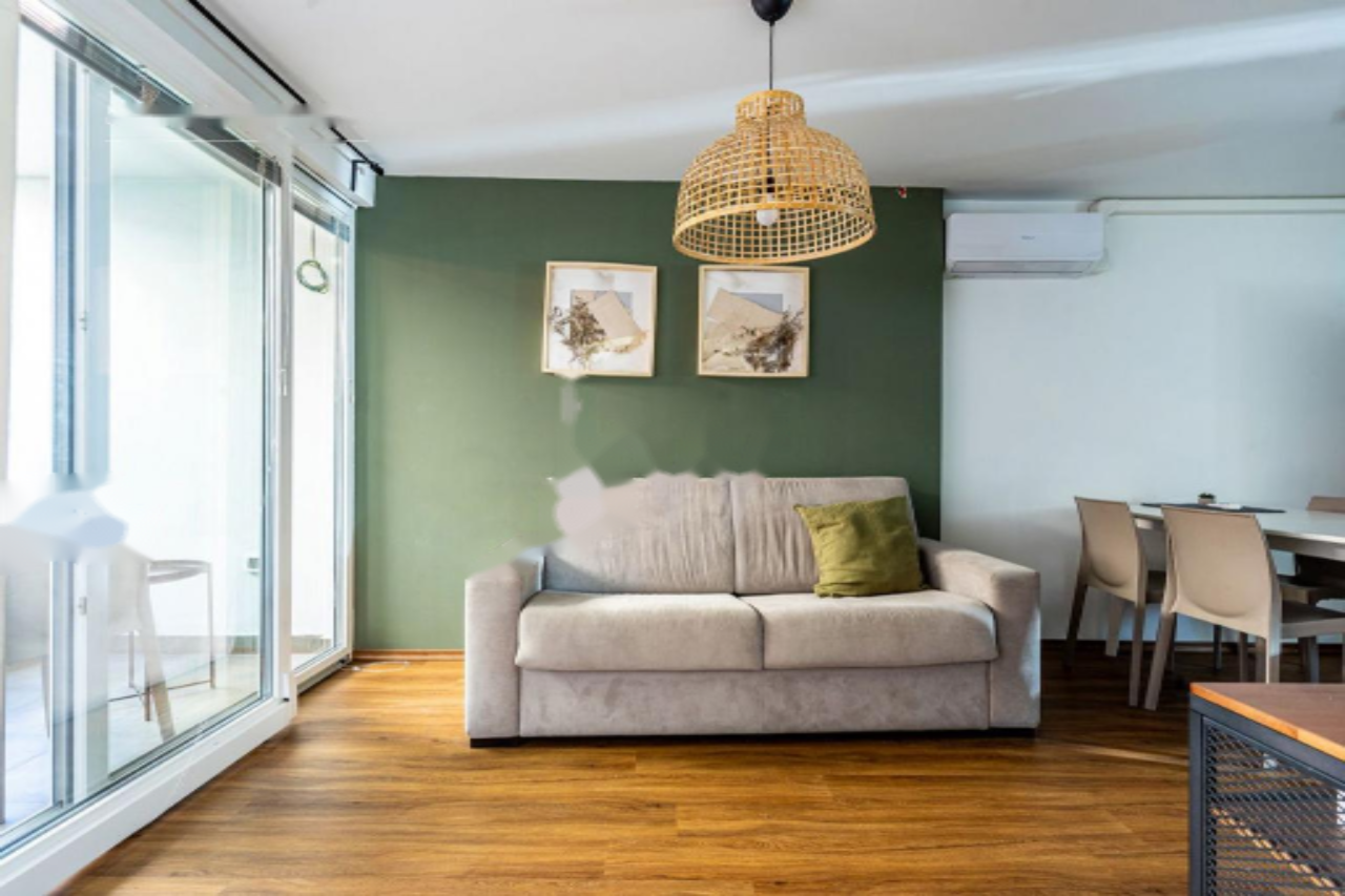Flat in Koper, Slovenia, 47 m² - picture 1