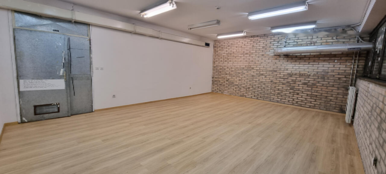 Ufficio a Lubiana, Slovenia, 39 m² - foto 3