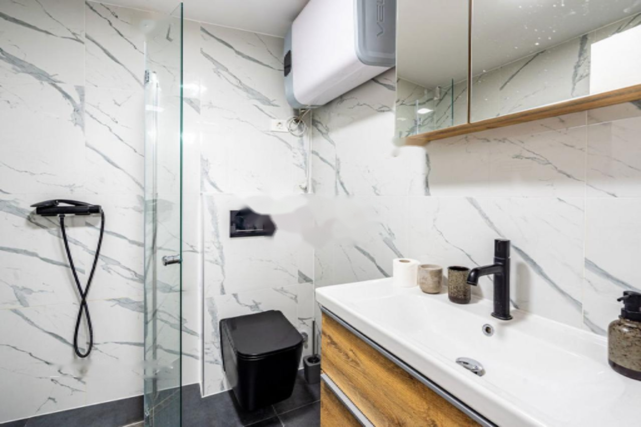 Flat in Koper, Slovenia, 47 m² - picture 10