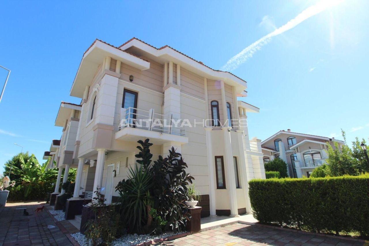Villa en Belek, Turquia, 210 m² - imagen 1