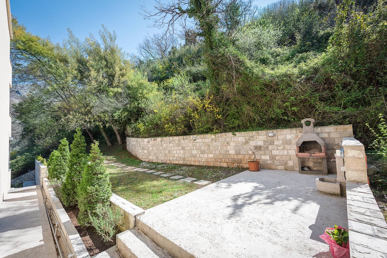 Flat in Budva, Montenegro, 85 m² - picture 9