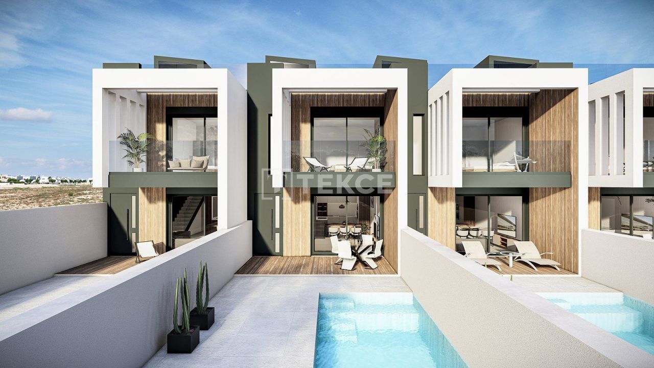 Casa adosada en Pilar de la Horadada, España, 121 m² - imagen 1