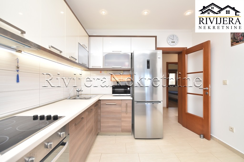 Appartamento a Herceg-Novi, Montenegro, 88 m² - foto 4