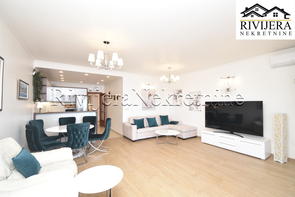 Appartamento a Herceg-Novi, Montenegro, 88 m² - foto 3