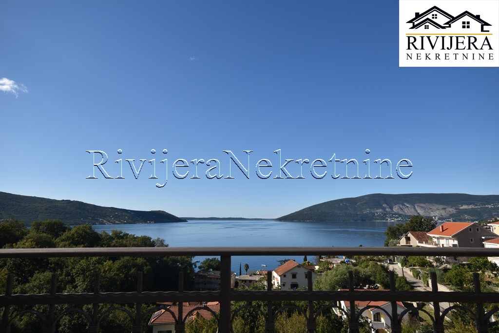 Appartamento a Herceg-Novi, Montenegro, 88 m² - foto 5