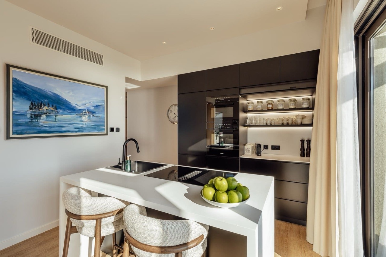 Penthouse in Tivat, Montenegro, 179 m² - picture 13