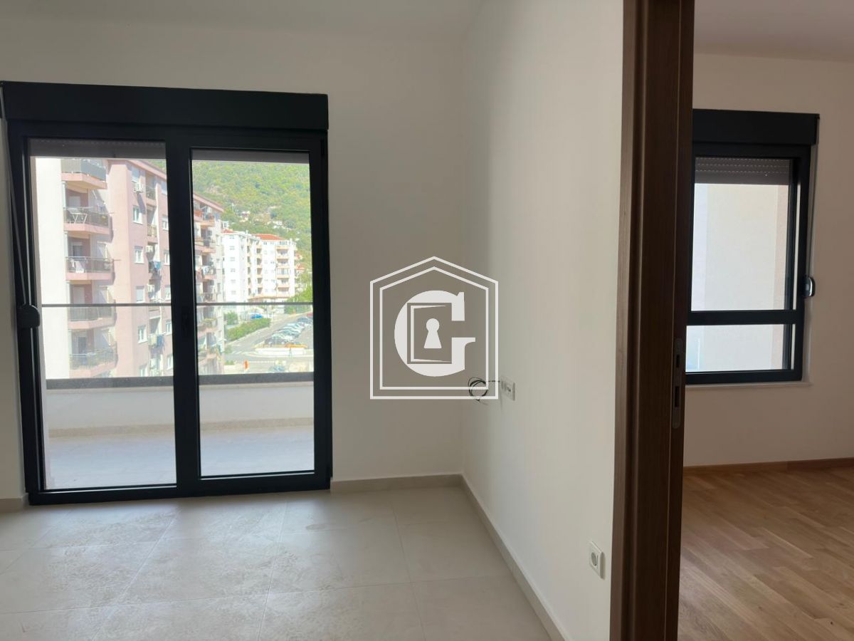 Apartment in Budva, Montenegro, 36 m² - picture 6