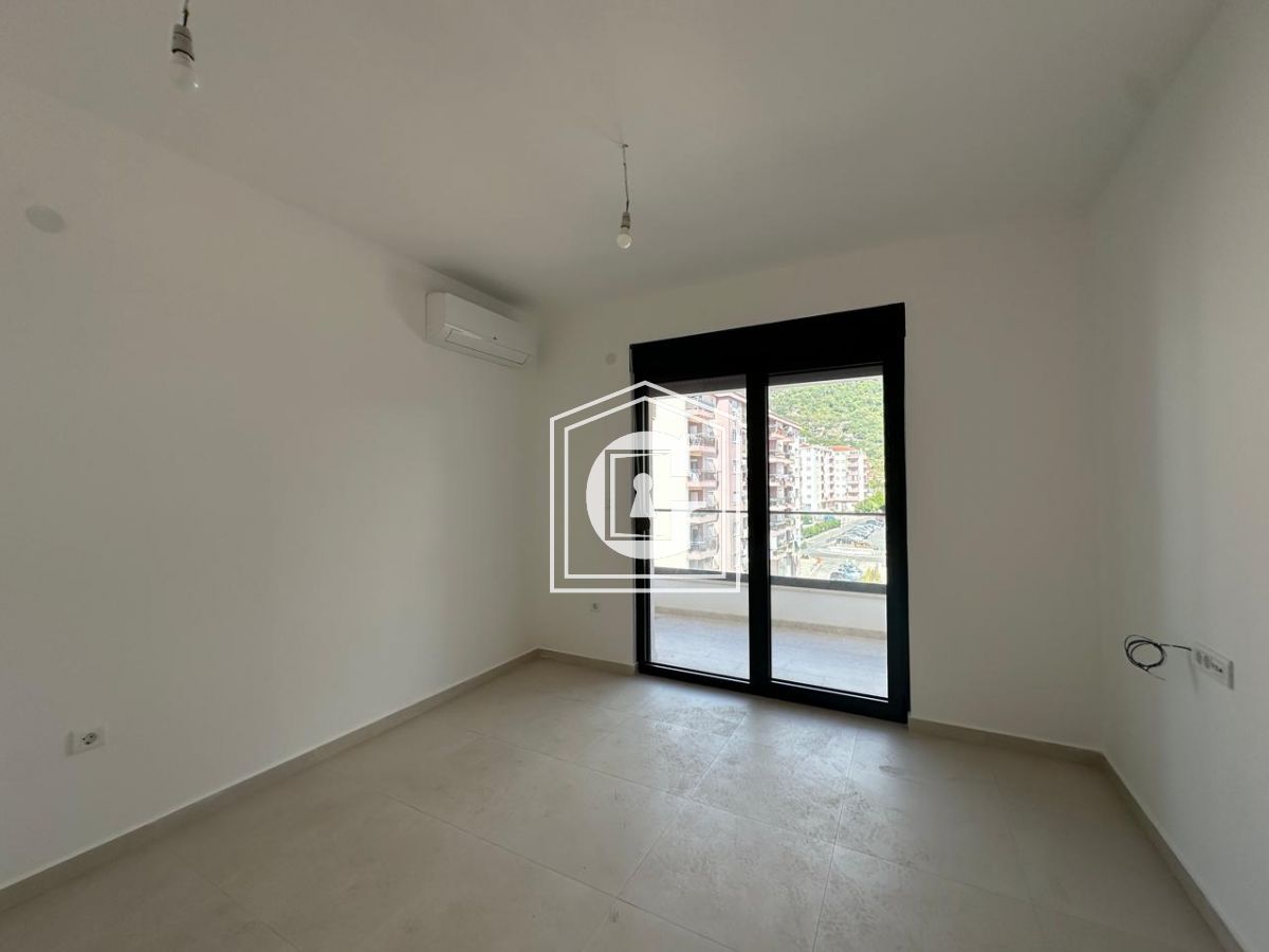 Apartment in Budva, Montenegro, 36 m² - picture 8