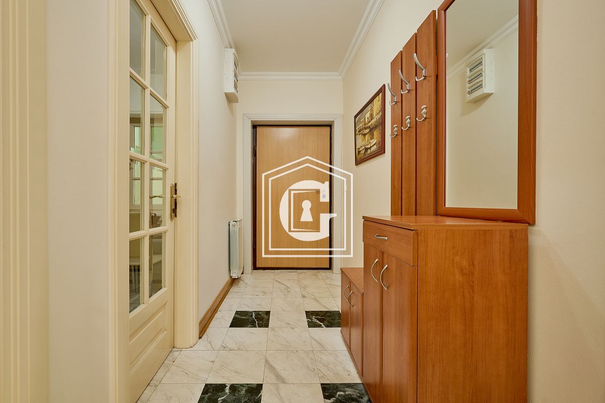 Appartement à Sveti Stefan, Monténégro, 89 m² - image 12