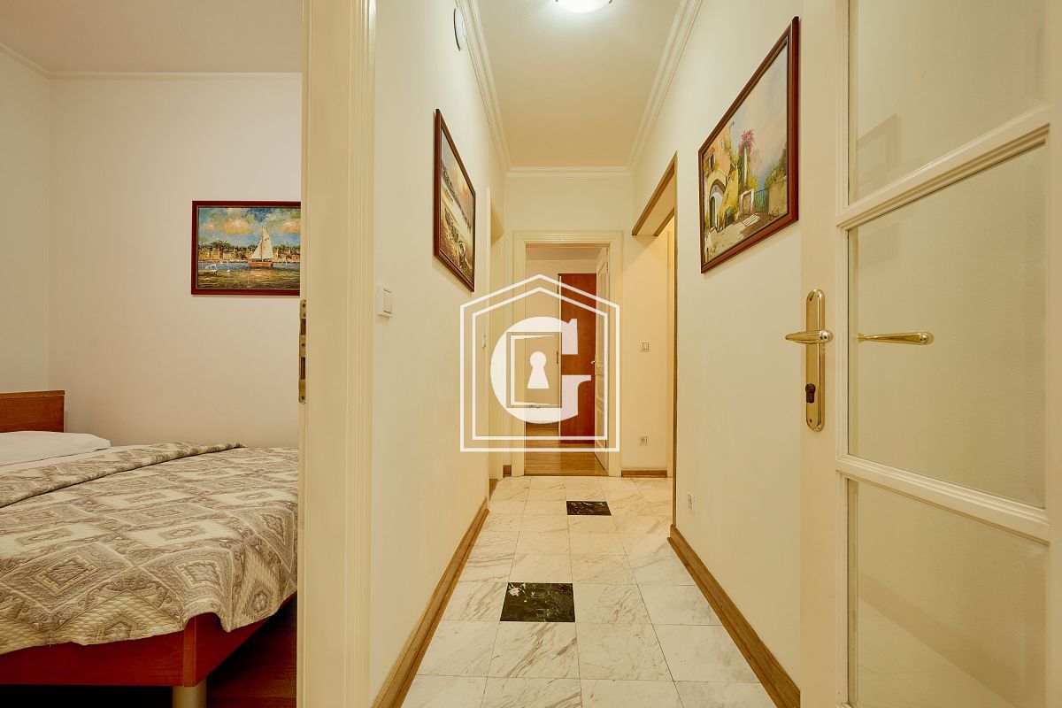 Appartement à Sveti Stefan, Monténégro, 95 m² - image 12