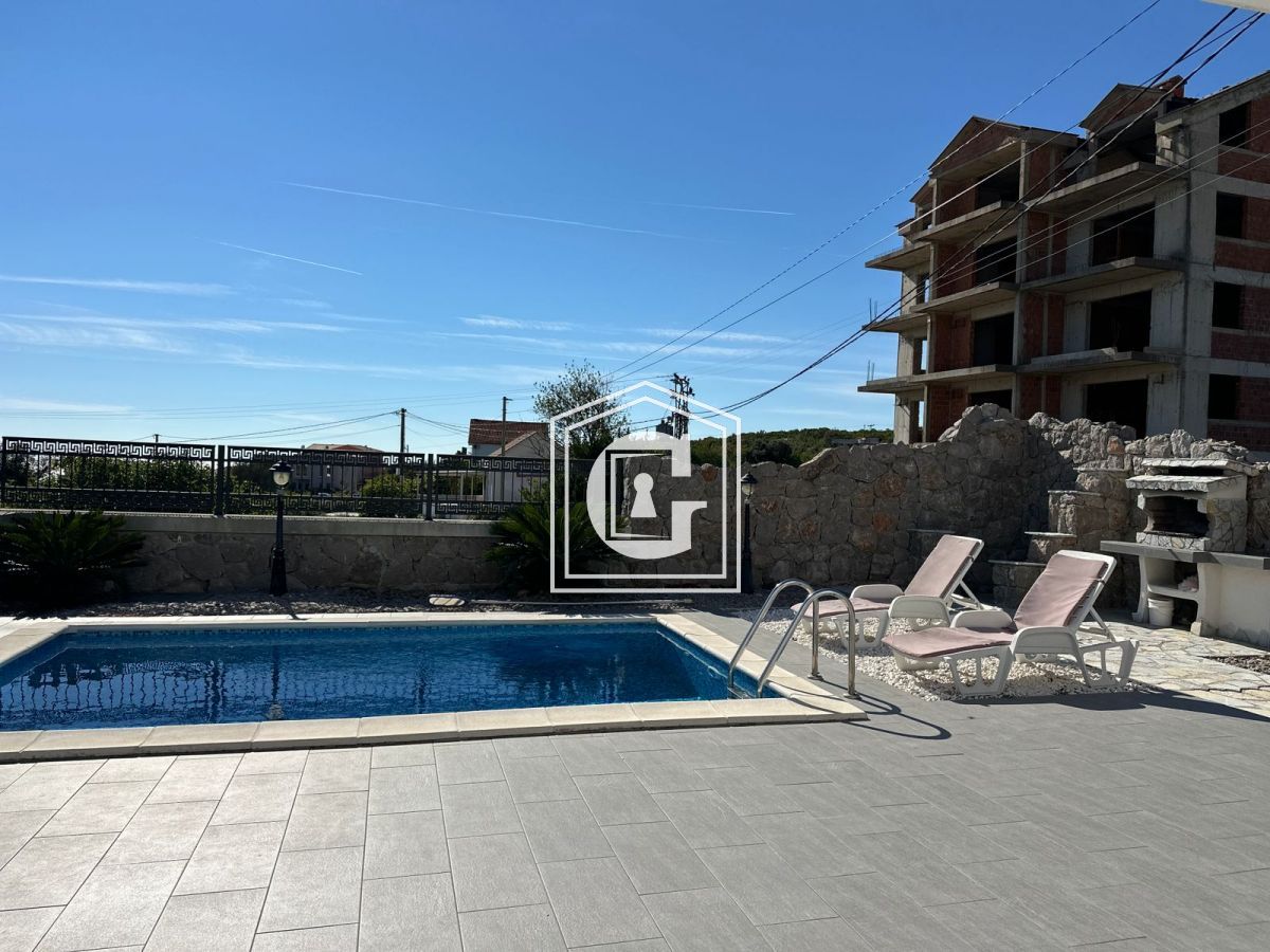 Villa en Krimovica, Montenegro, 98 m² - imagen 14