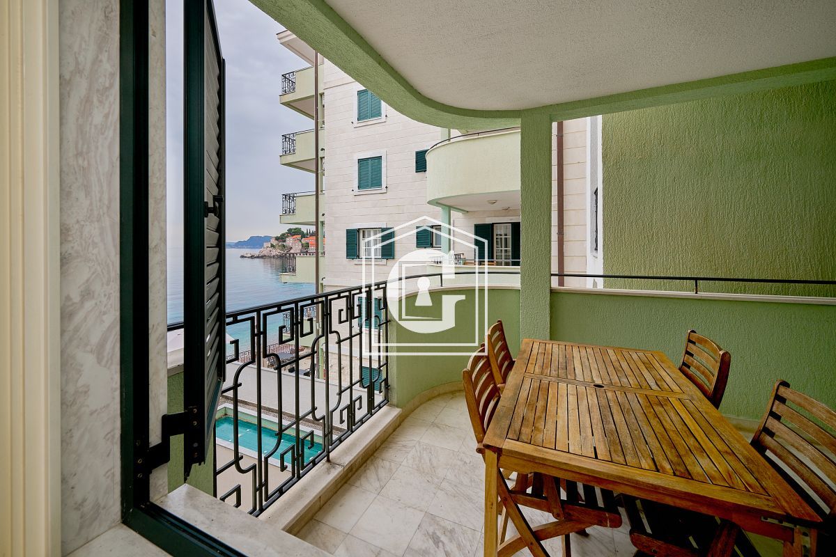 Appartement à Sveti Stefan, Monténégro, 95 m² - image 19