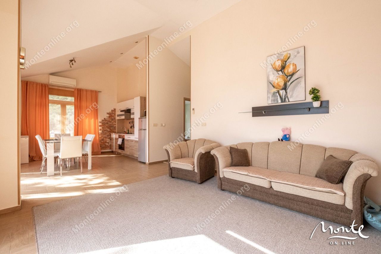 Apartment in Orahovac, Montenegro, 87 m² - picture 9