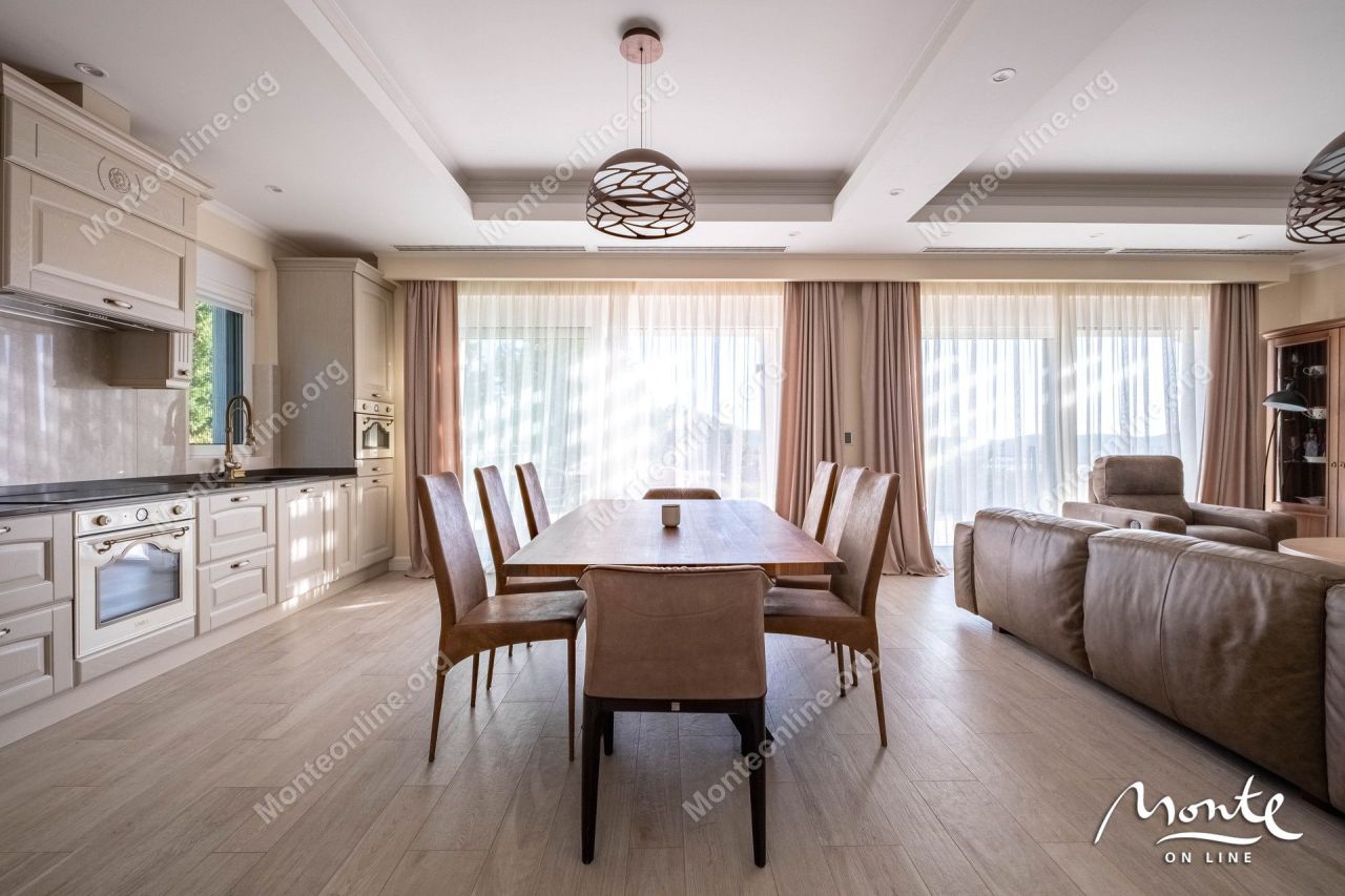 Villa in Tivat, Montenegro, 560 m² - Foto 12