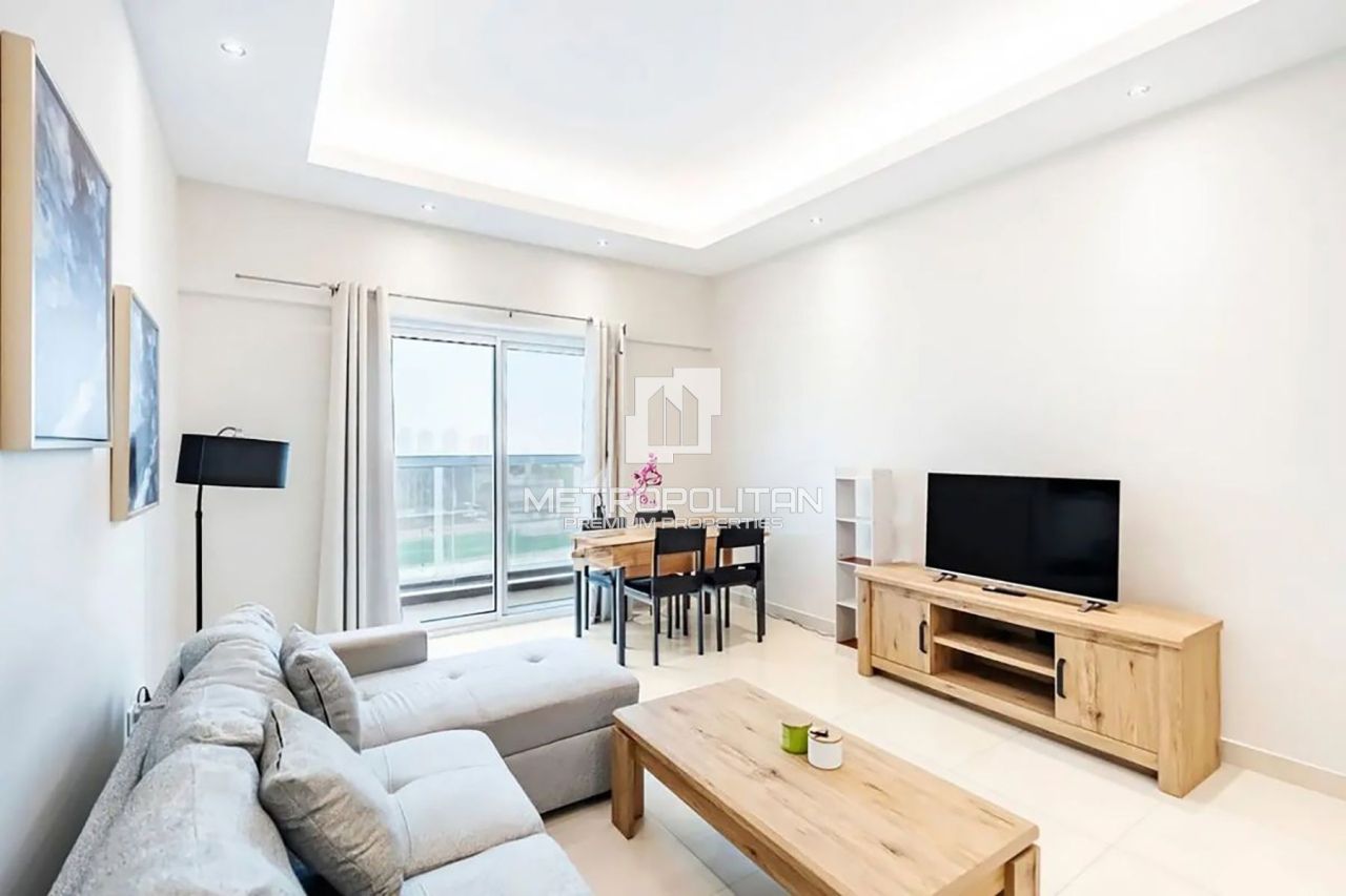 Apartment in Dubai, UAE, 109 m² - picture 1