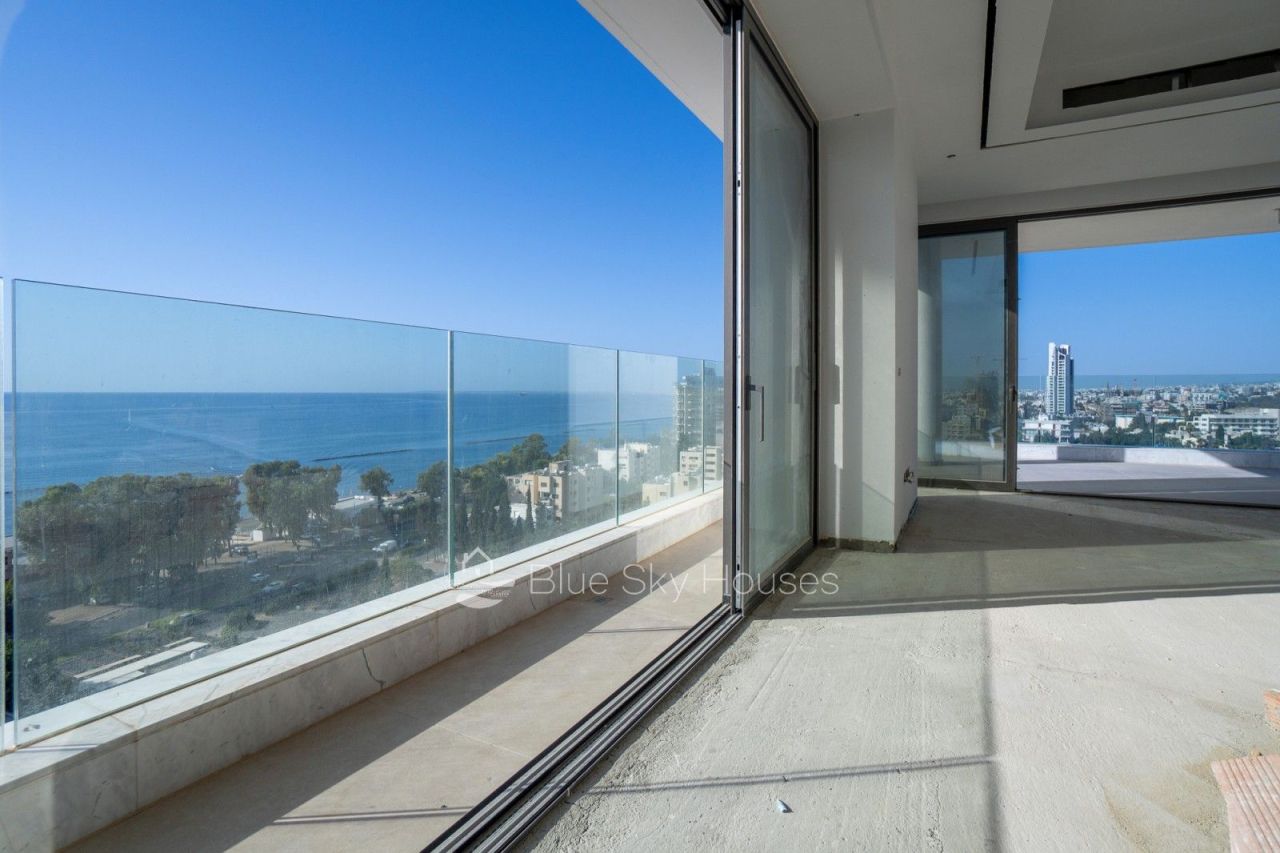 Ático en Limasol, Chipre, 166 m² - imagen 1