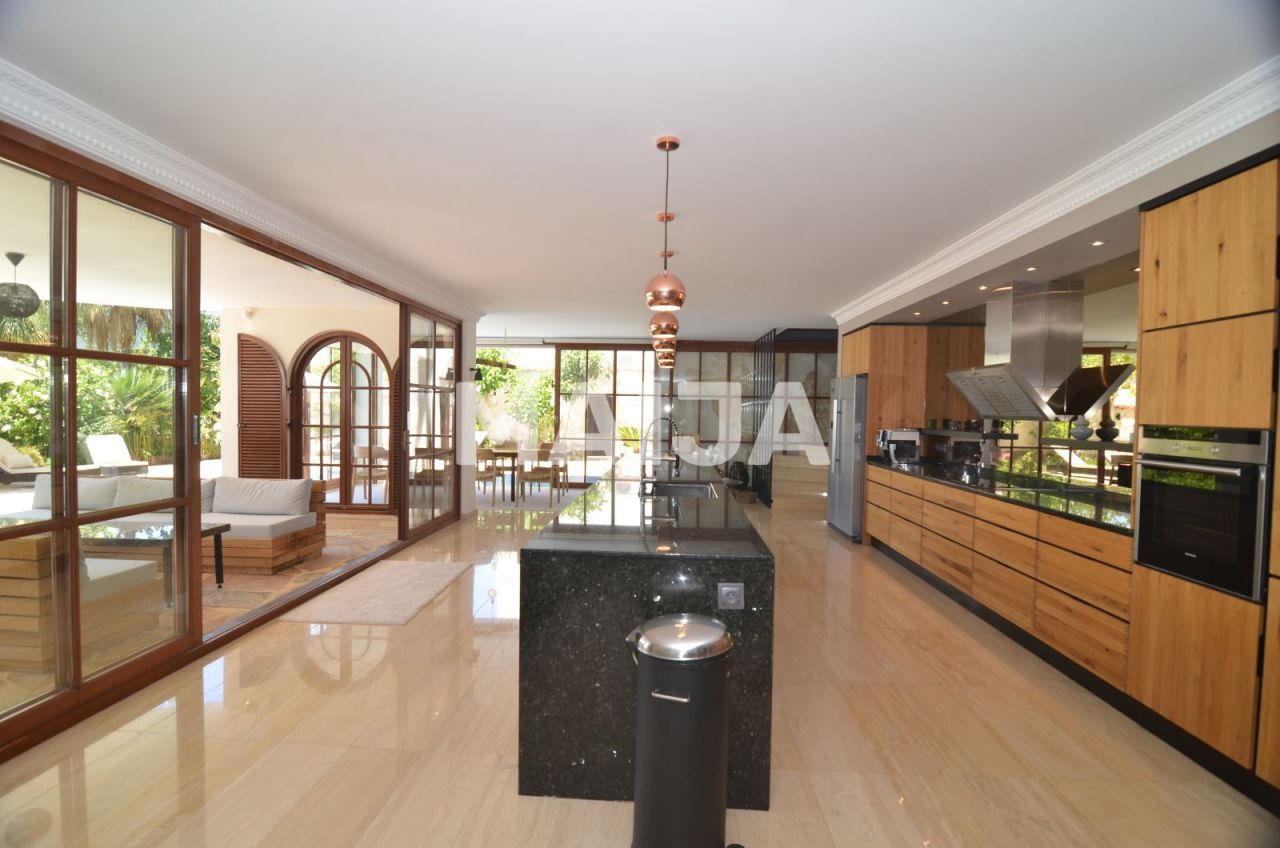 Villa à Alanya, Turquie, 400 m² - image 13