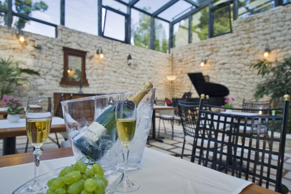 Hotel on Brac, Croatia, 514 m² - picture 16