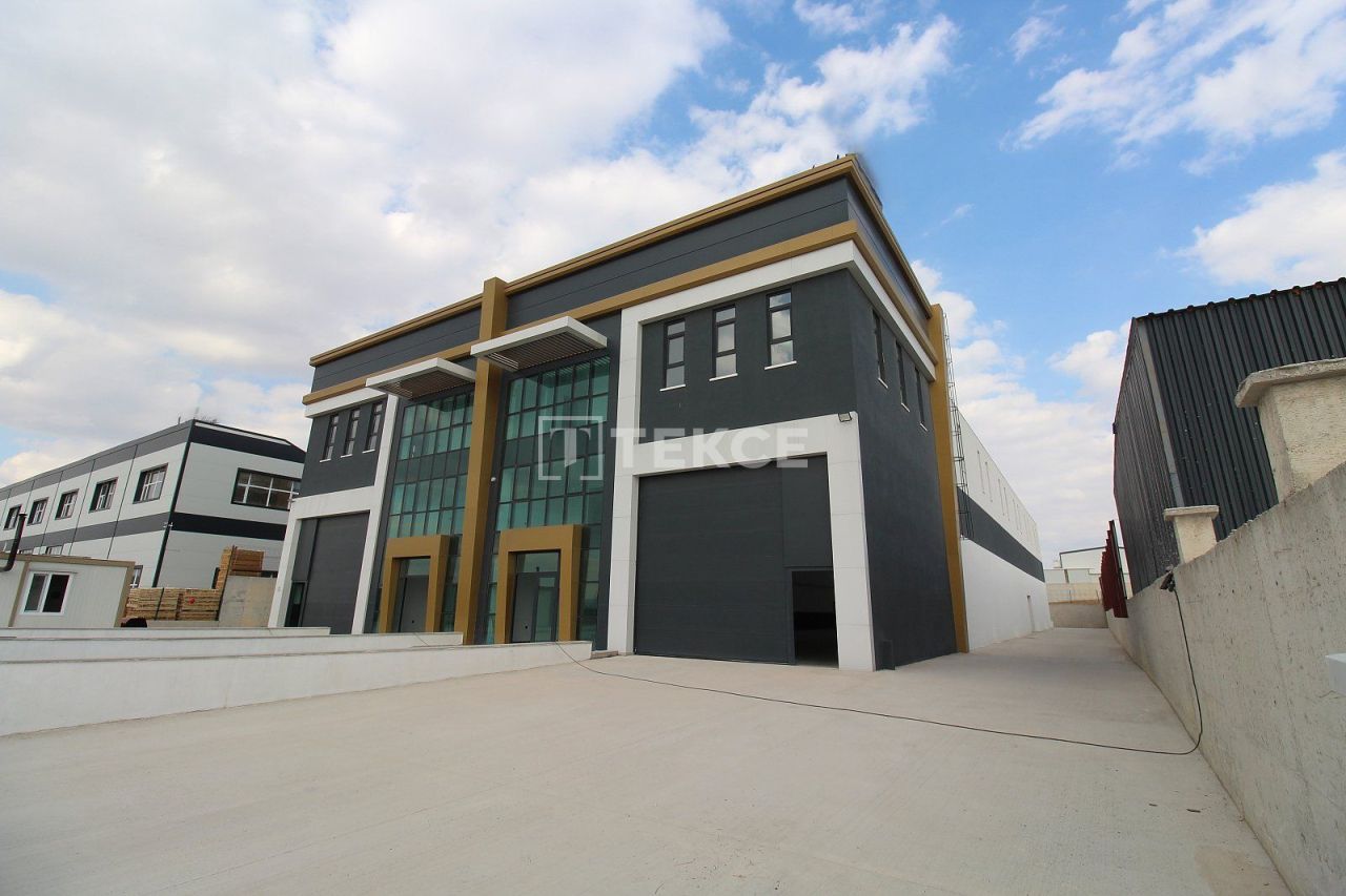 Industriale ad Akyurt, Turchia, 1 700 m² - foto 1