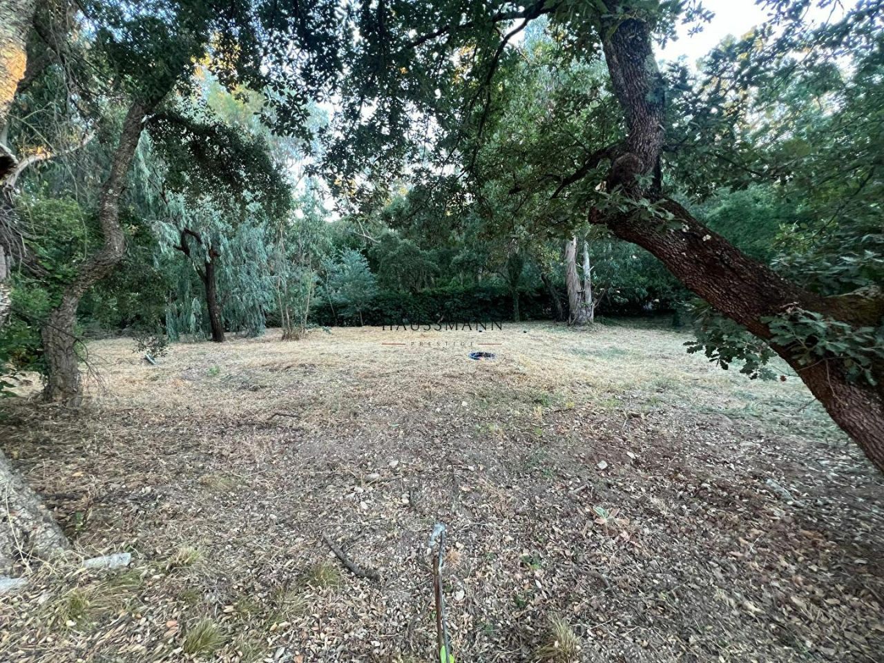 Terreno a Saint-Tropez, Francia, 2 300 m2 - foto 1