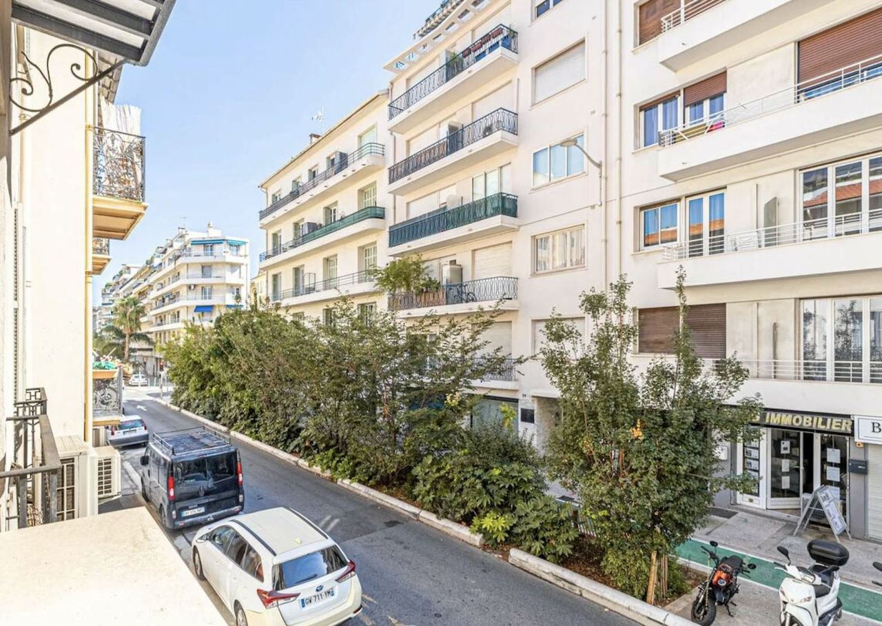 Appartement à Nice, France, 29 m² - image 1