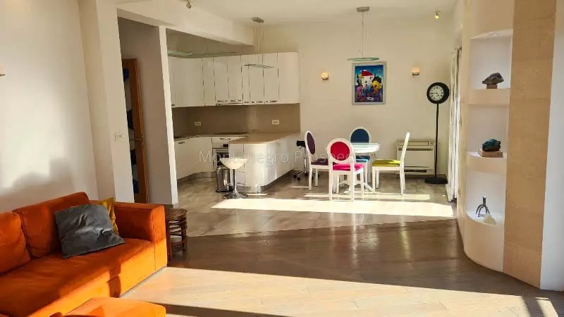 Piso en Dobrota, Montenegro, 108 m² - imagen 7