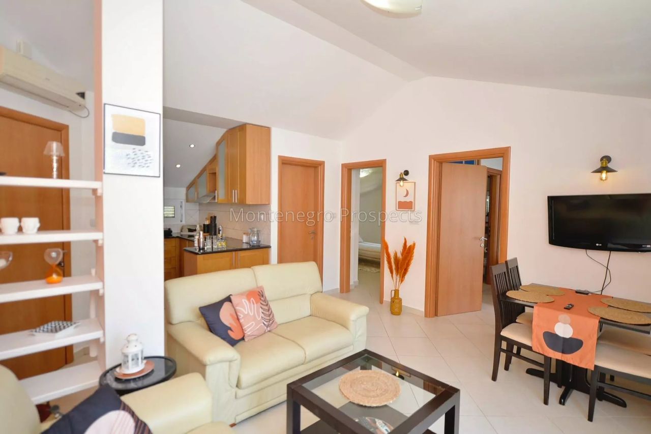 Appartement à Stoliv, Monténégro, 48 m² - image 3