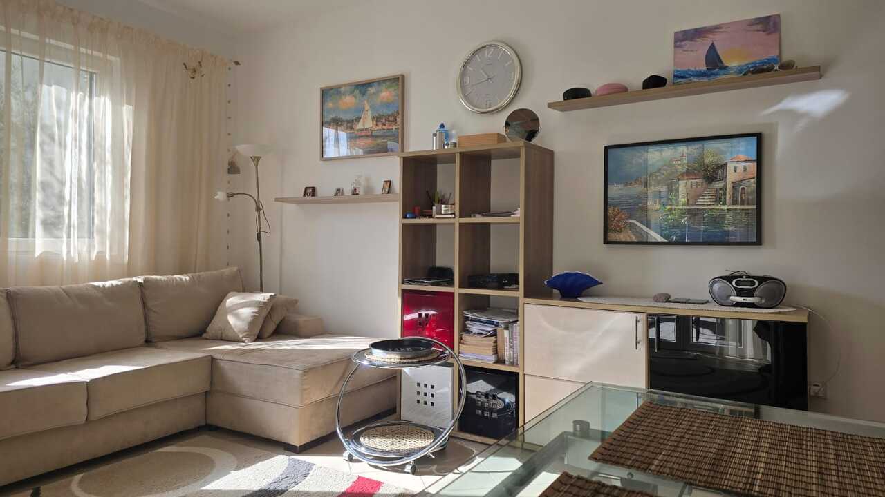 Appartamento a Petrovac, Montenegro, 49 m² - foto 3