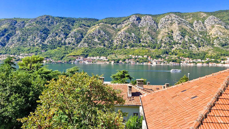 Appartamento a Dobrota, Montenegro, 108 m² - foto 1