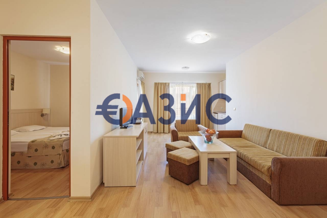 Apartamento en Sozopol, Bulgaria, 56.5 m² - imagen 1