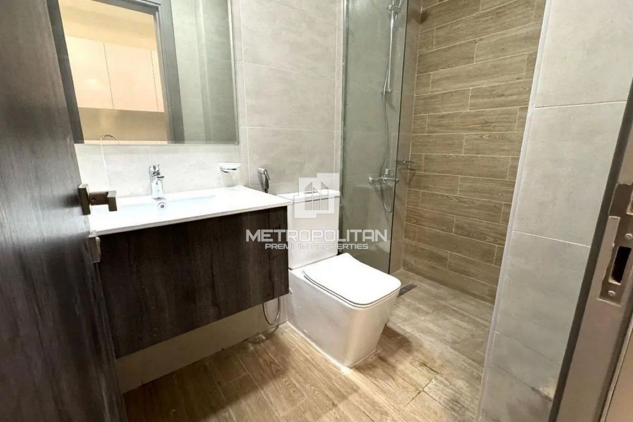 Apartment in Dubai, UAE, 33 m² - picture 6