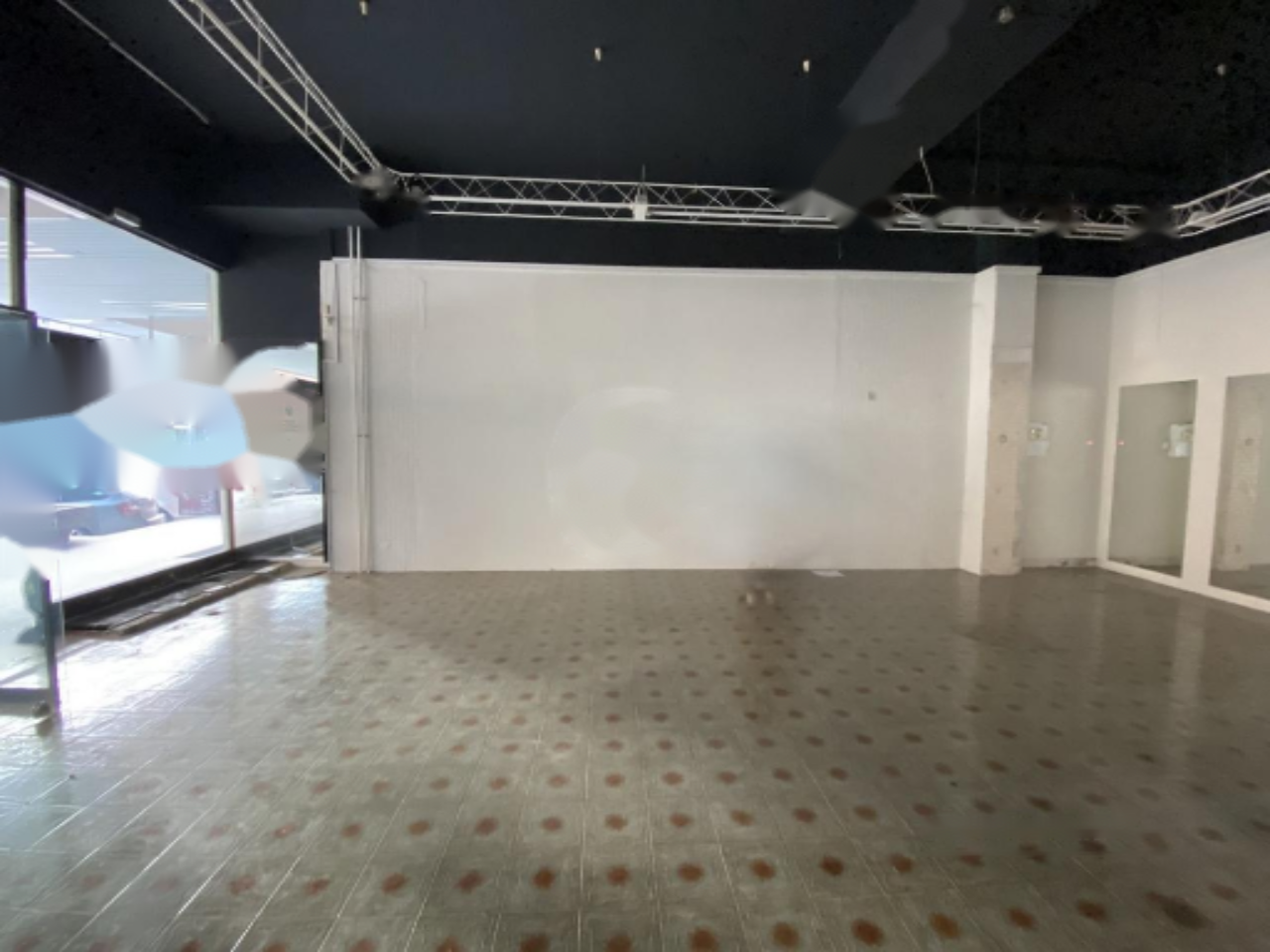 Office in Ljubljana, Slovenia, 140 m² - picture 1