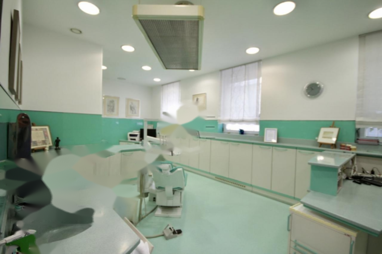 Oficina en Liubliana, Eslovenia, 75 m² - imagen 3