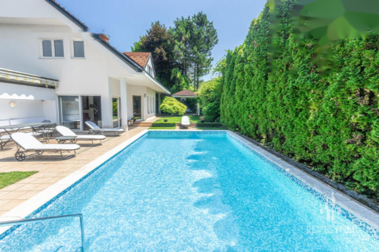 Casa en Liubliana, Eslovenia, 252 m² - imagen 4