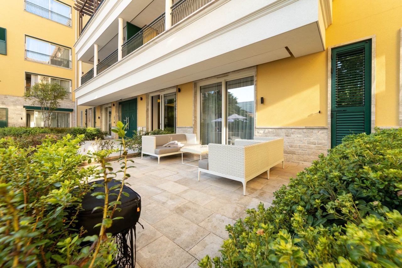 Piso en Herceg-Novi, Montenegro, 90 m² - imagen 12