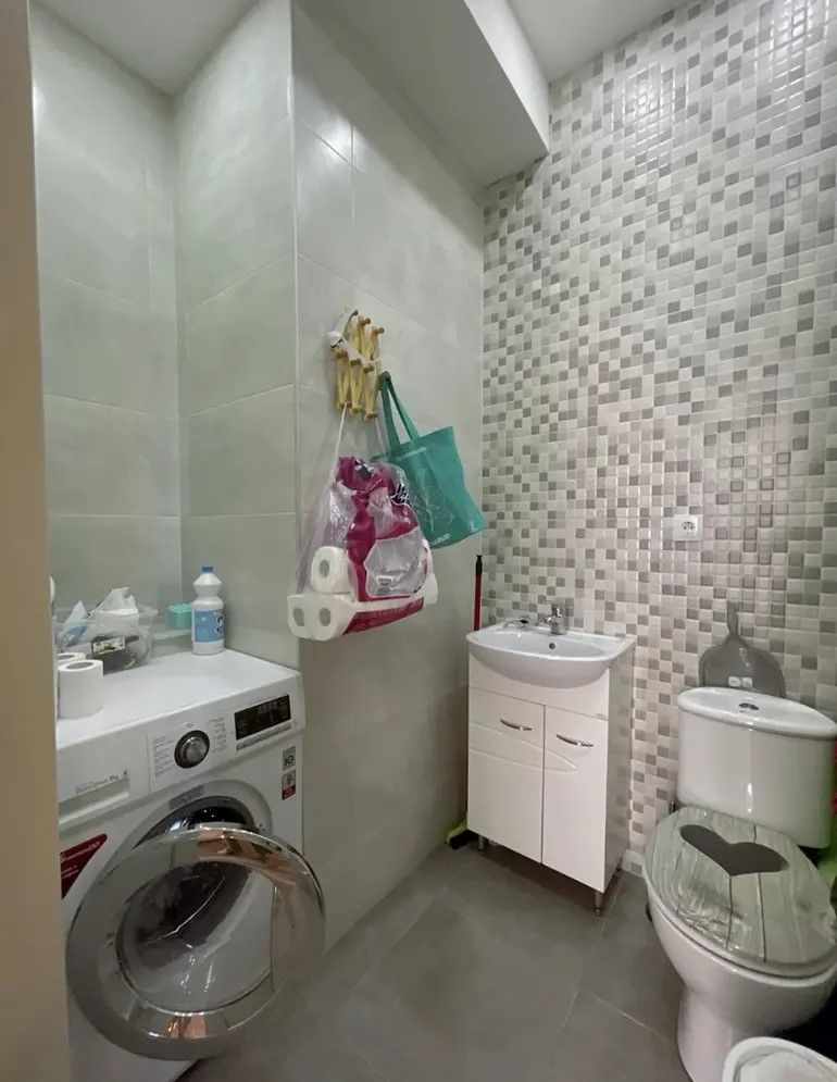 Appartement à Tbilissi, Géorgie, 114.8 m² - image 8