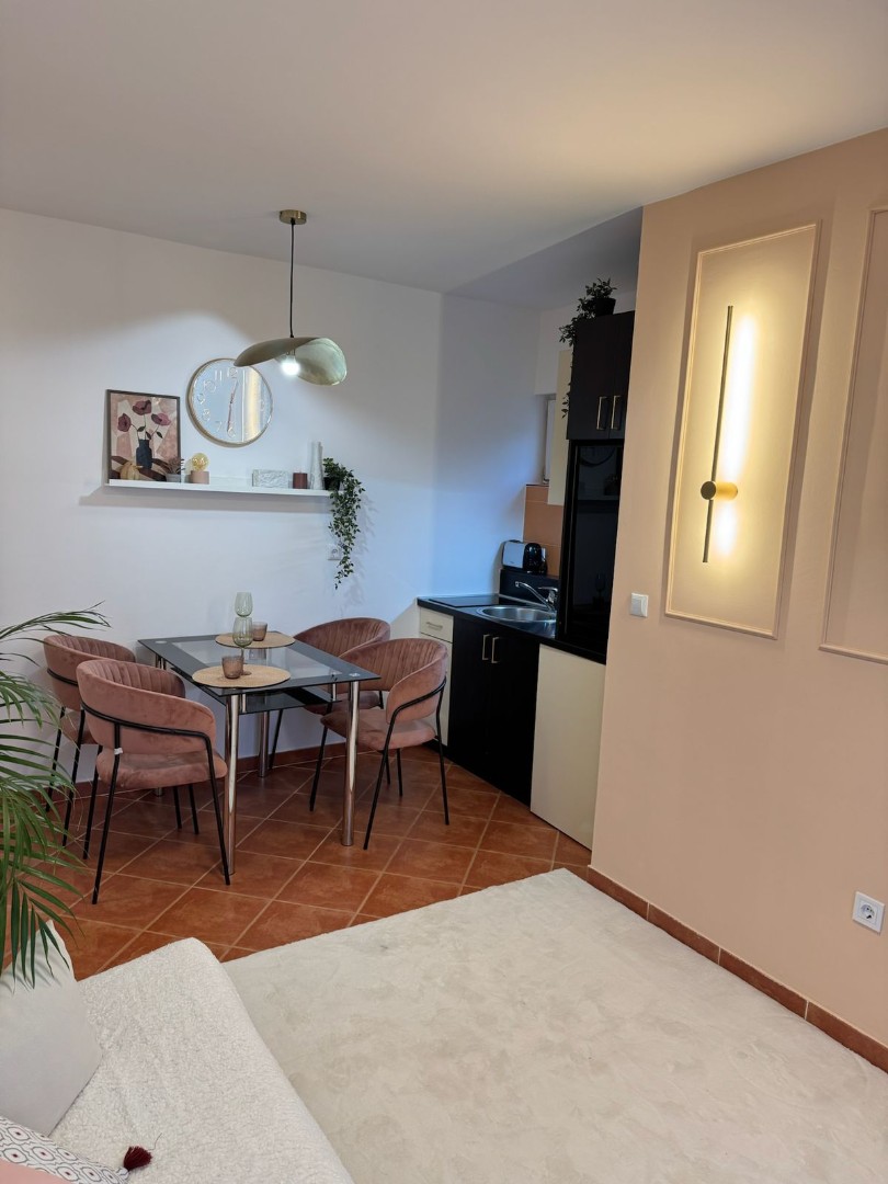 Piso en Petrovac, Montenegro, 36 m² - imagen 2