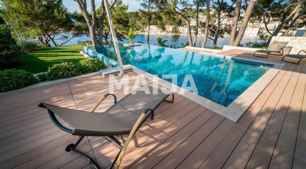 Villa en Split, Croacia, 407 m² - imagen 1