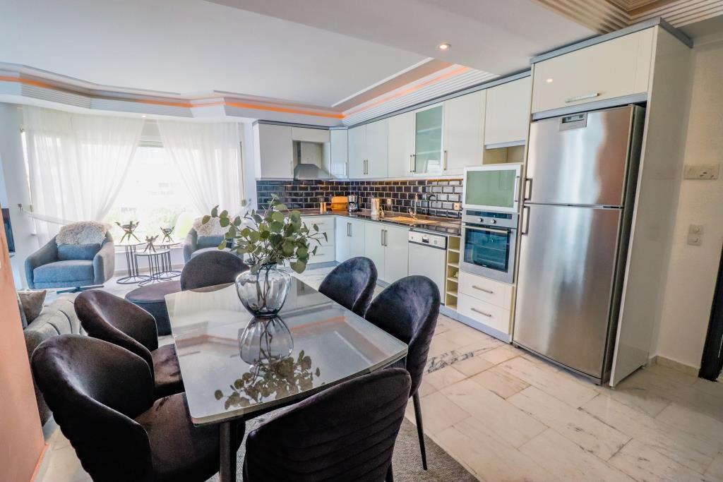 Flat in Alanya, Turkey, 120 m² - picture 1