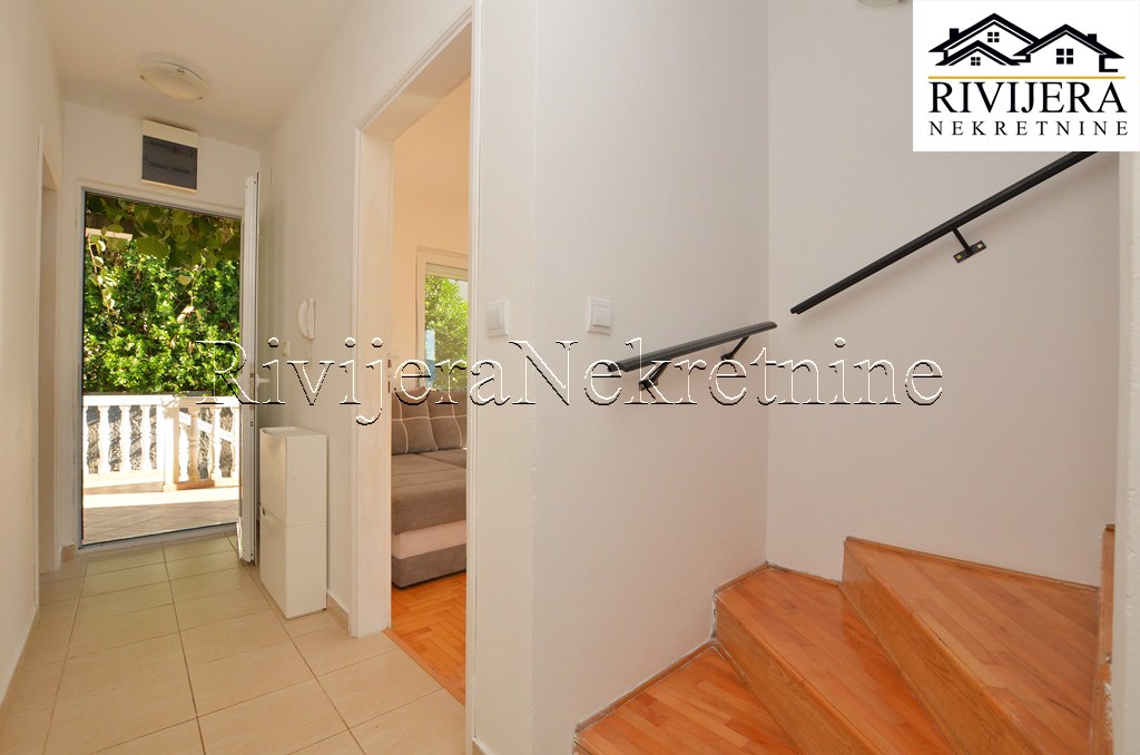 Casa en Herceg-Novi, Montenegro, 141 m² - imagen 8