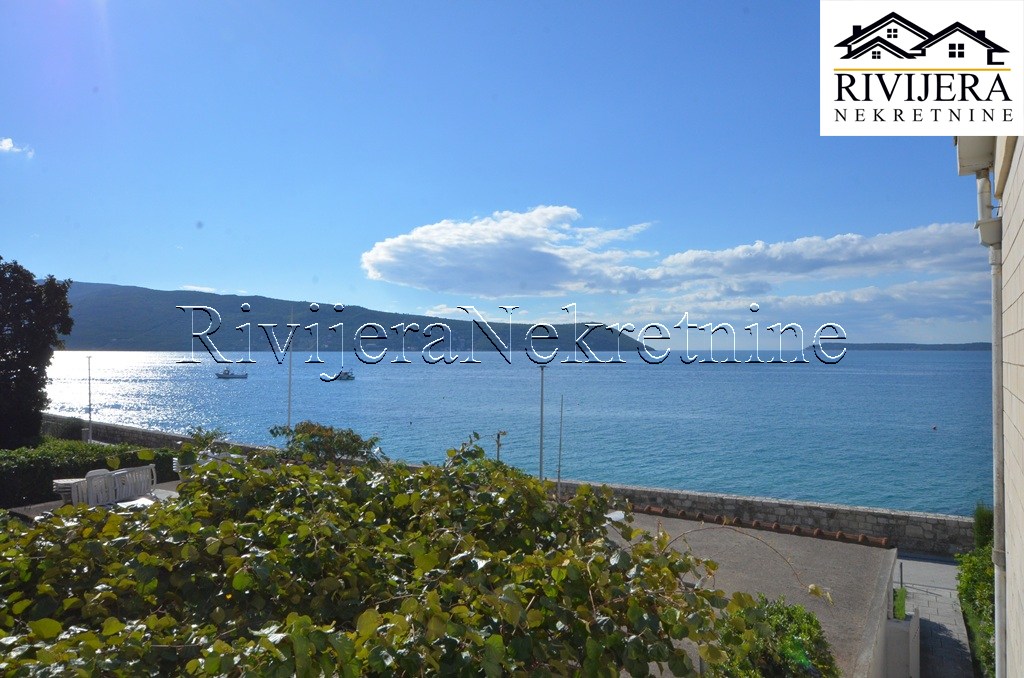 Casa en Herceg-Novi, Montenegro, 141 m² - imagen 7