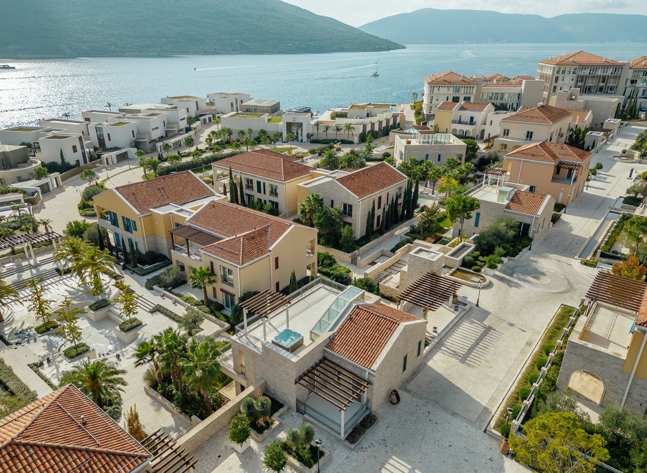 Villa a Herceg-Novi, Montenegro, 325 m² - foto 2