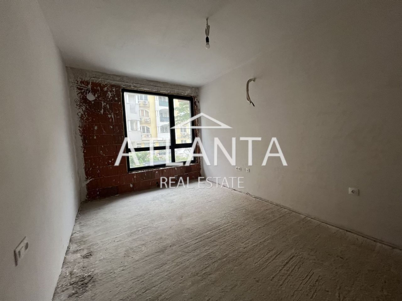 Apartamento en Santos Constantino y Elena, Bulgaria, 118 m² - imagen 2