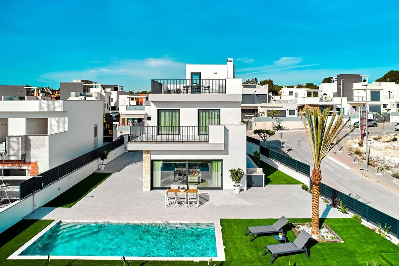 Villa in San Miguel de Salinas, Spanien, 126 m² - Foto 3