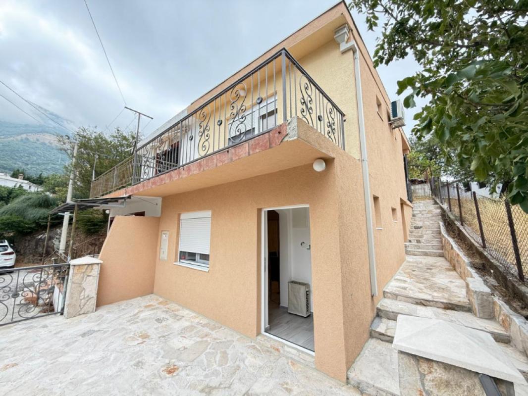 House in Sutomore, Montenegro, 68 m² - picture 1